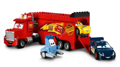 LEGO Florida 500 Final Race
