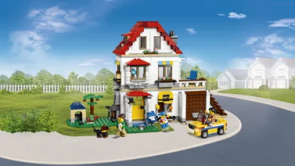 LEGO Modular Family Villa