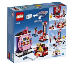 LEGO Harley Quinn™ Dorm