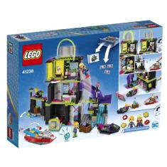 LEGO Lena Luthor™ Kryptomite™ Factory