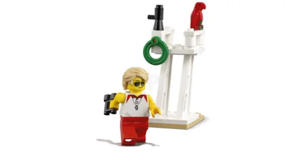 LEGO People pack – Fun at the beach