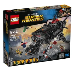 LEGO Flying Fox: Batmobile Airlift Attack