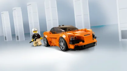 LEGO McLaren 720S