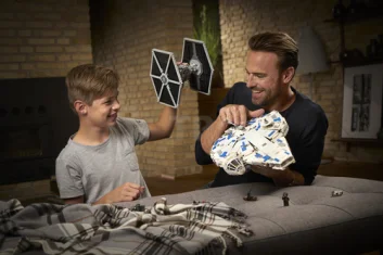 LEGO Kessel Run Millennium Falcon