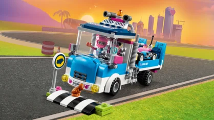 LEGO Service & Care Truck