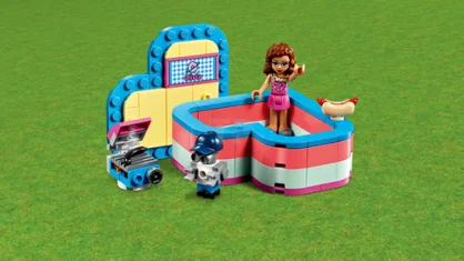 LEGO Olivia's Summer Heart Box