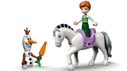 LEGO Anna and Olaf's Castle Fun