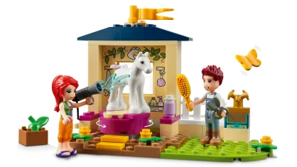 LEGO Pony-Washing Stable