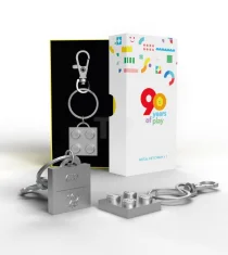LEGO Llavero de metal, 90 años de juego