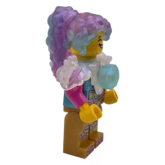 LEGO Izzie - Satijn Trans-Clear Armor met Satijn Trans-Light Blue Gem
