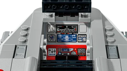 LEGO Avengers: Doomsday Quinjet