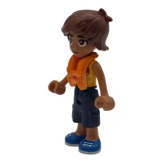 LEGO Friends Leo – leuchtend orangefarbenes, ärmelloses Shirt, dunkelblaue kurze Hose,…