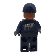 LEGO Gardien de prison au DODC