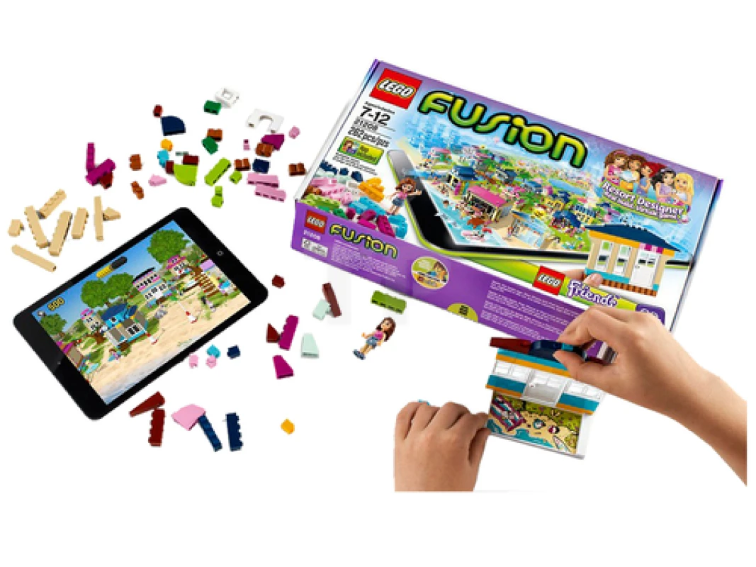 LEGO&reg; 21208 Resort Designer