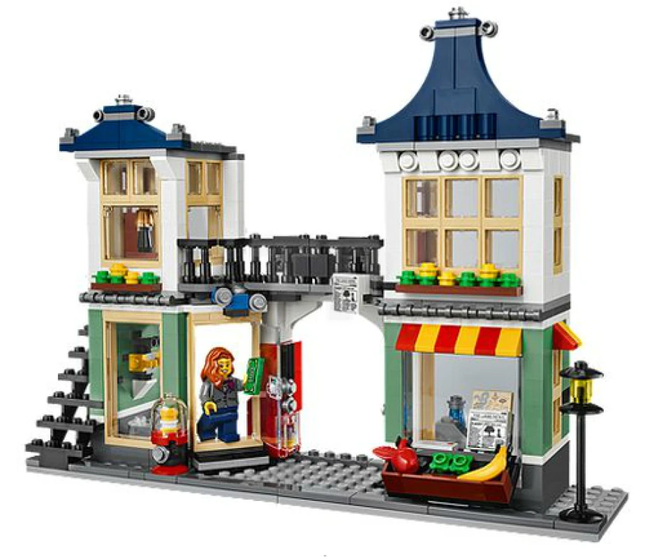 LEGO&reg; 31036 Toy & Grocery Shop