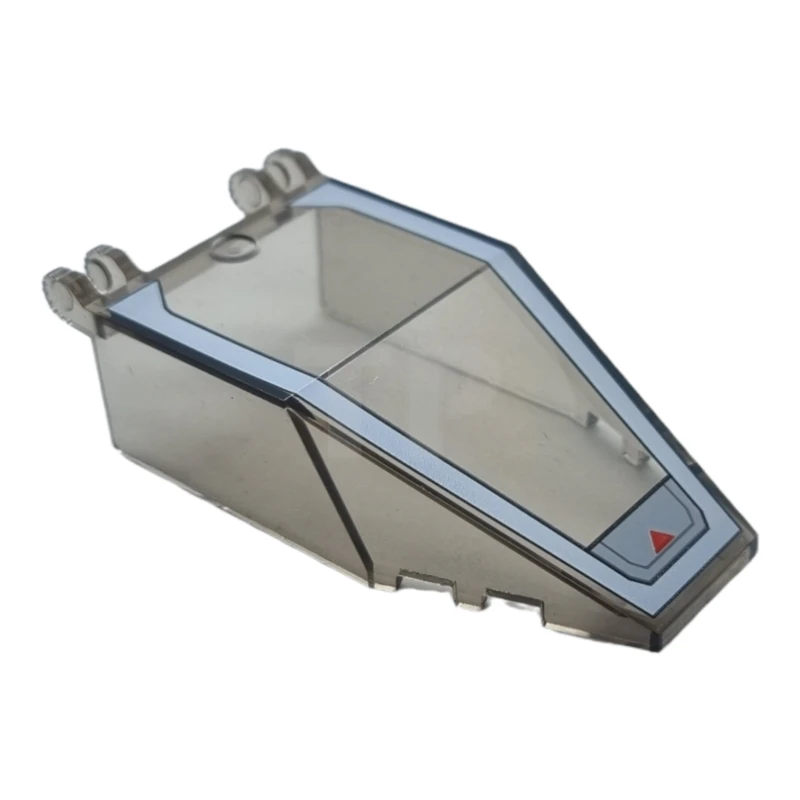 LEGO&reg; 30372pb04 - 6081336 - Windscreen 7 x 4 x 1 2/3 with SW Red Triangle Pattern