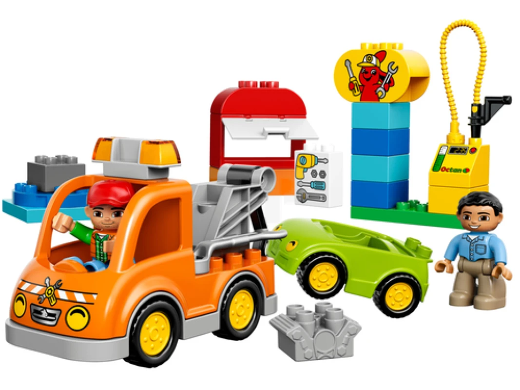 LEGO&reg; 10814 Tow Truck