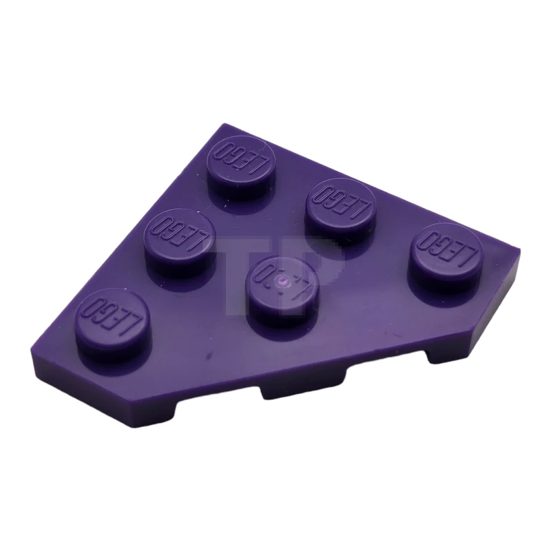 LEGO&reg; 2450 - 6054804 - Plate 3 x 3 Cut Corner