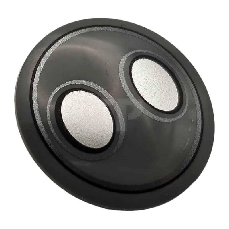 LEGO&reg; 6151878 - 75902pb25 - Minifig, Shield Round with Groove and Silver Ovals Pattern