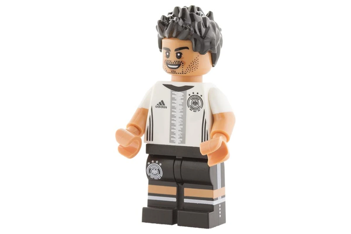 LEGO&reg; dfb004 Mats Hummels - German Soccer Team (5)