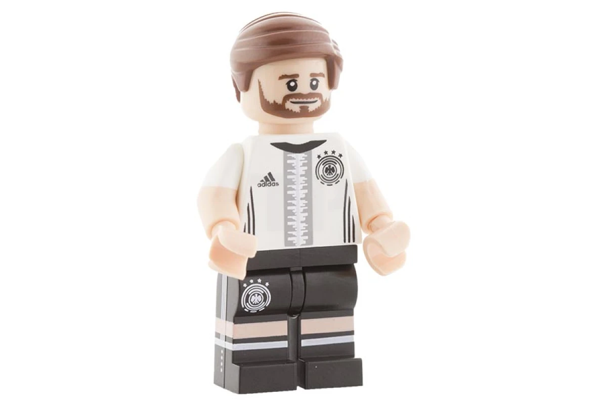 LEGO&reg; dfb006 Shkodran Mustafi - German Soccer Team (2)