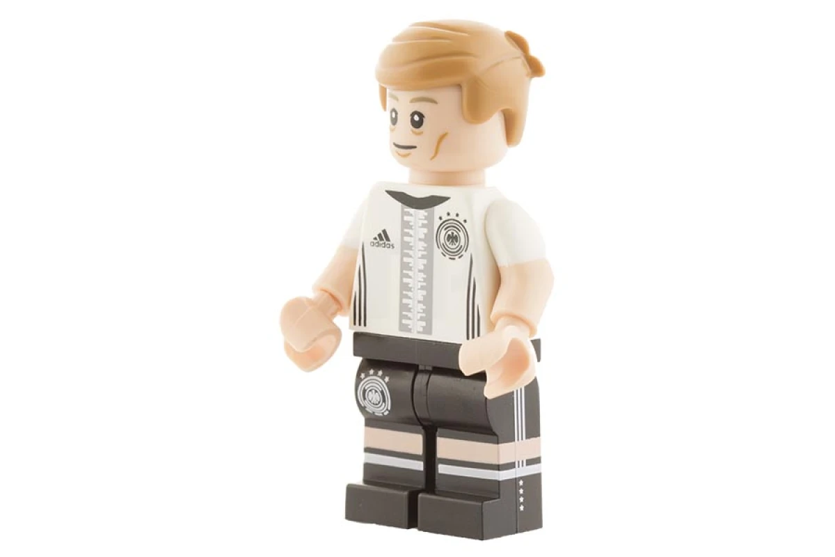 LEGO&reg; dfb010 Toni Kroos - German Soccer Team (18)