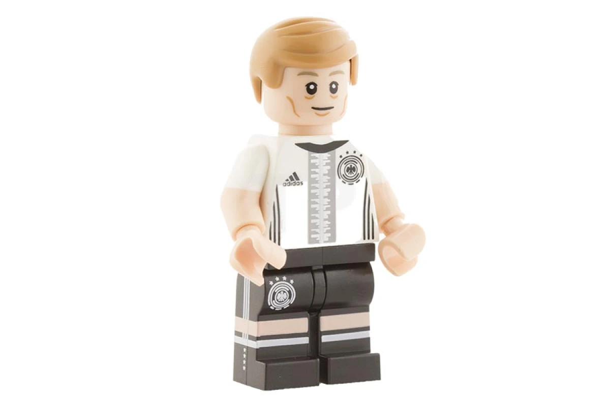 LEGO&reg; dfb010 Toni Kroos - German Soccer Team (18)