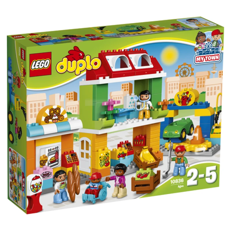 LEGO&reg; 10836 Plaza mayor