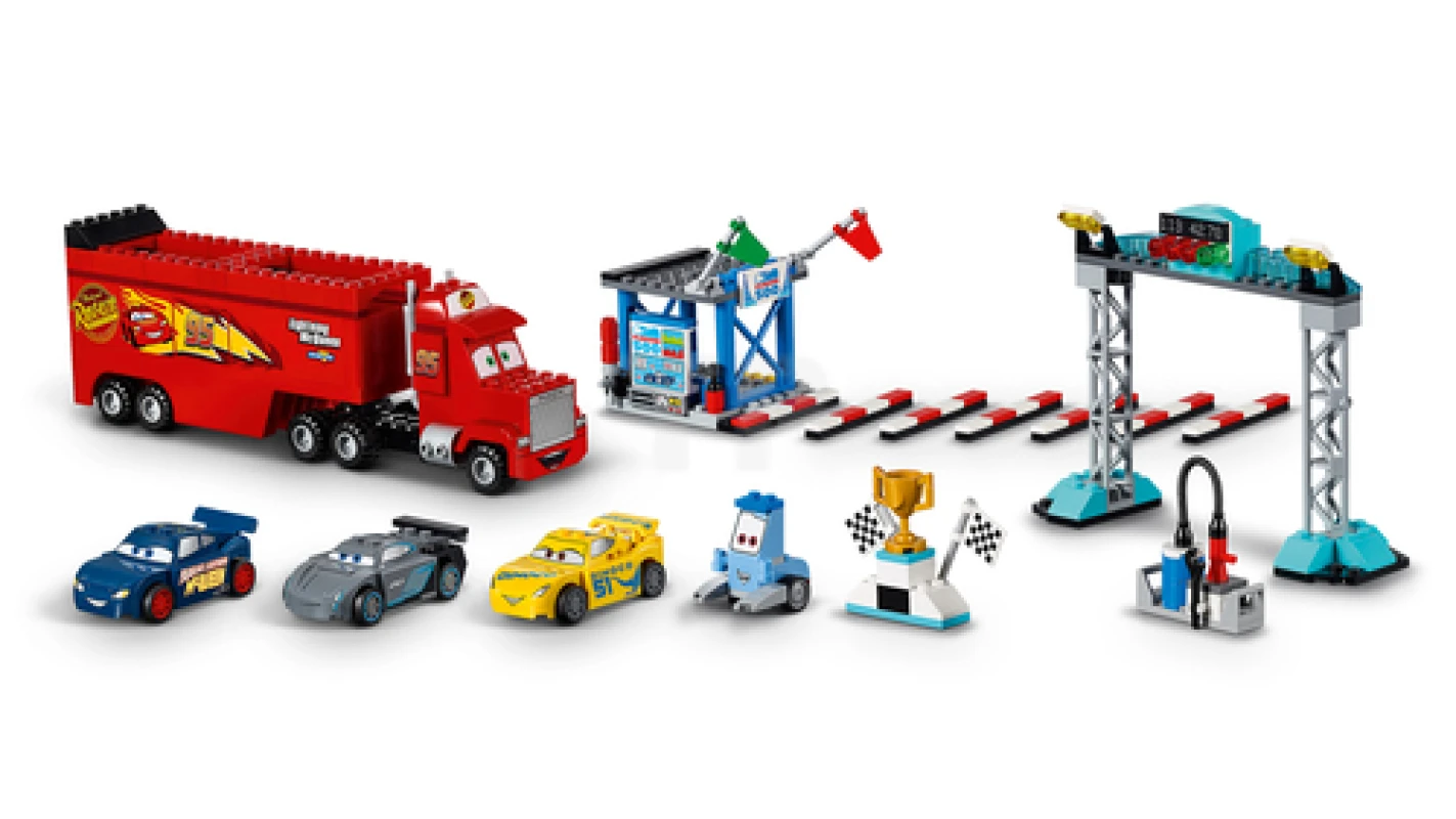 LEGO&reg; 10745 Florida 500 Final Race