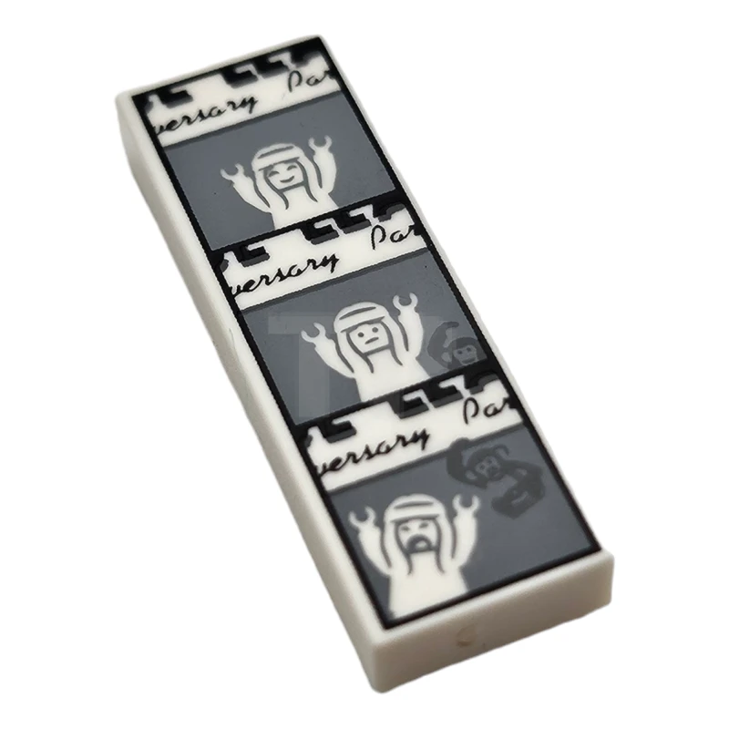 LEGO&reg; 6213774 - 63864pb067 - Tile 1 x 3 with Photo Booth Snapshots Pattern