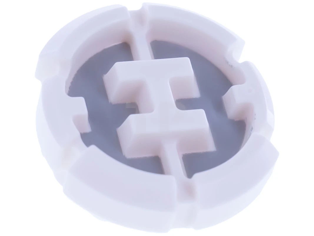 LEGO&reg; 6048911 - 98570pb01 - Insignia pectoral de la fábrica de héroes con una 