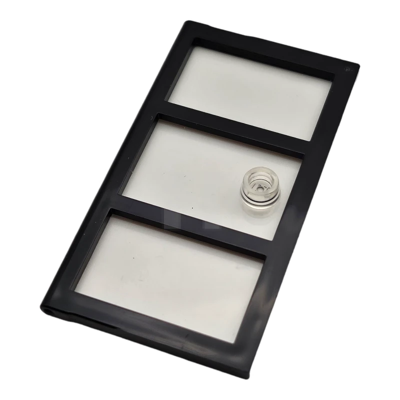 LEGO&reg; 6253332 - 60797pb04 - Door 1 x 4 x 6 with 3 Panes and Stud Handle with Trans-Clear Glass