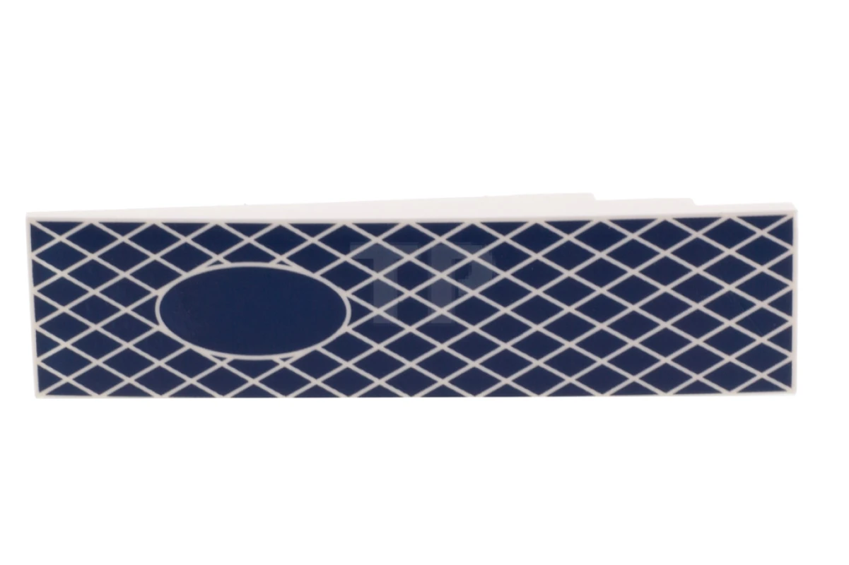 LEGO&reg; 6291465 - 42918pb02 - Pente courbée 8 x 2 avec maille losange et motif ovale.