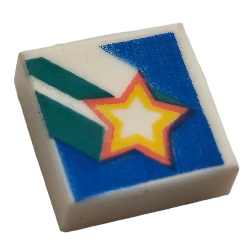 LEGO&reg; 6308516 - 3070pb152 - Piastrelle 1 x 1 con motivo a stella nascente