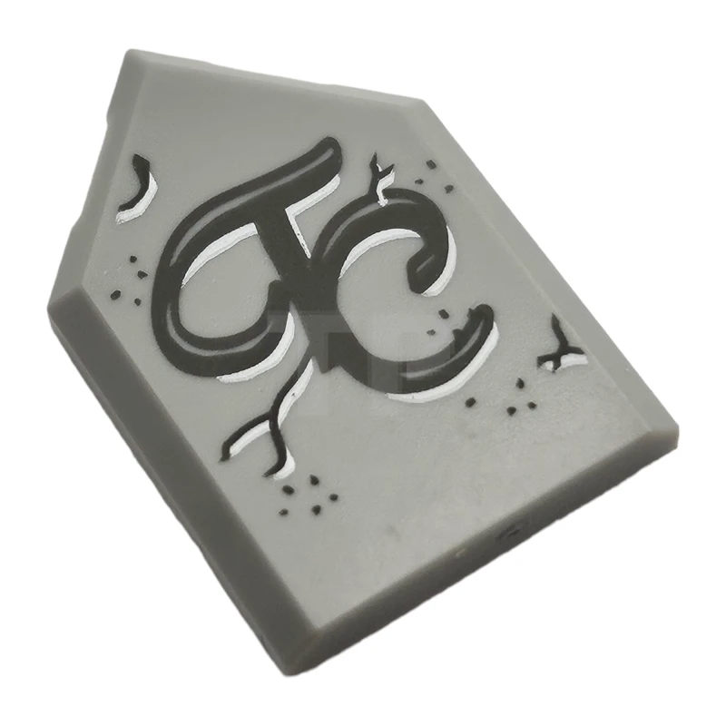 LEGO&reg; 6304930 - 22385pb190 - Carreau 2 x 3 pentagonal avec motif 'TC'