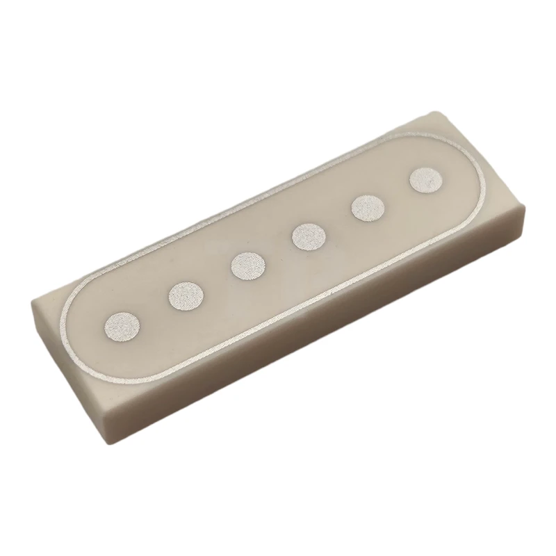 LEGO&reg; 6361970 - 63864pb177 - Carreau 1 x 3 avec modèle de micro simple bobine pour guitare électrique.
