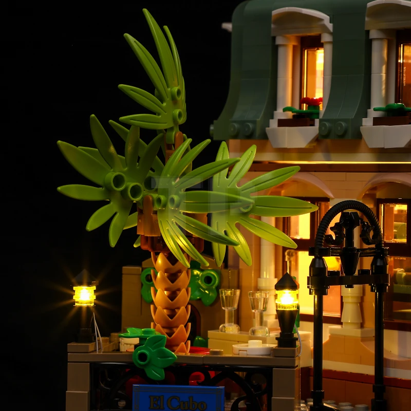 Light kit for LEGO® 10297 Boutique Hotel