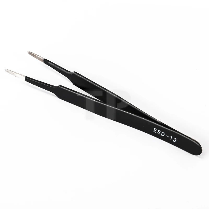 Pince à épiler pour prélever les câbles d'éclairage