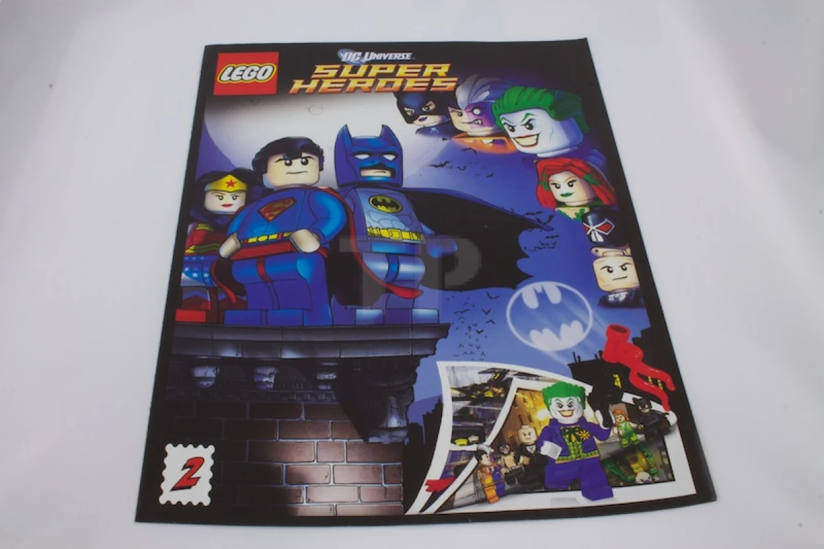 LEGO&reg; Super Heroes Comic Book, DC Universe, Issue 2