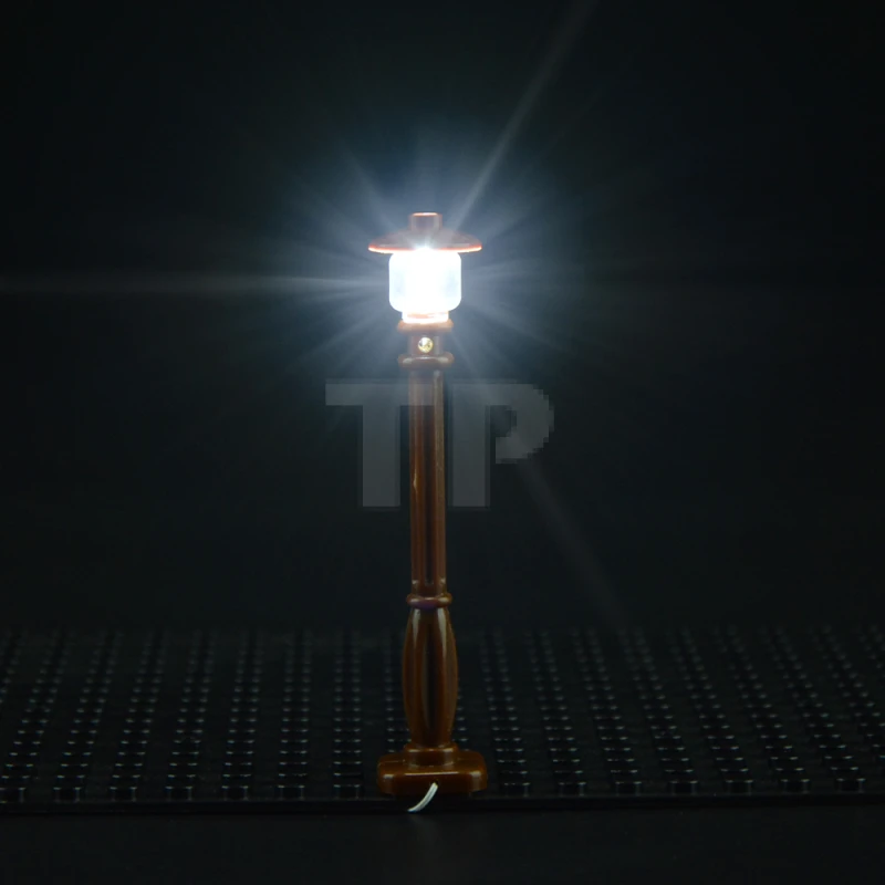 Brown Street Light With USB Connector (Bright White)