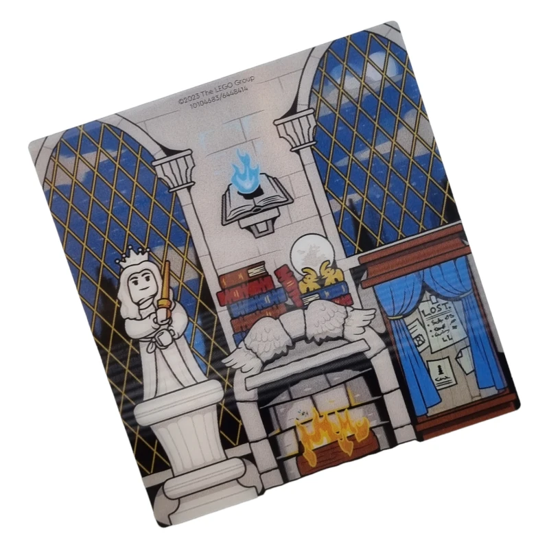 LEGO&reg; 6448414 - 104683 - Telón de fondo 3D de plástico con el dibujo de la Sala Común de Ravenclaw