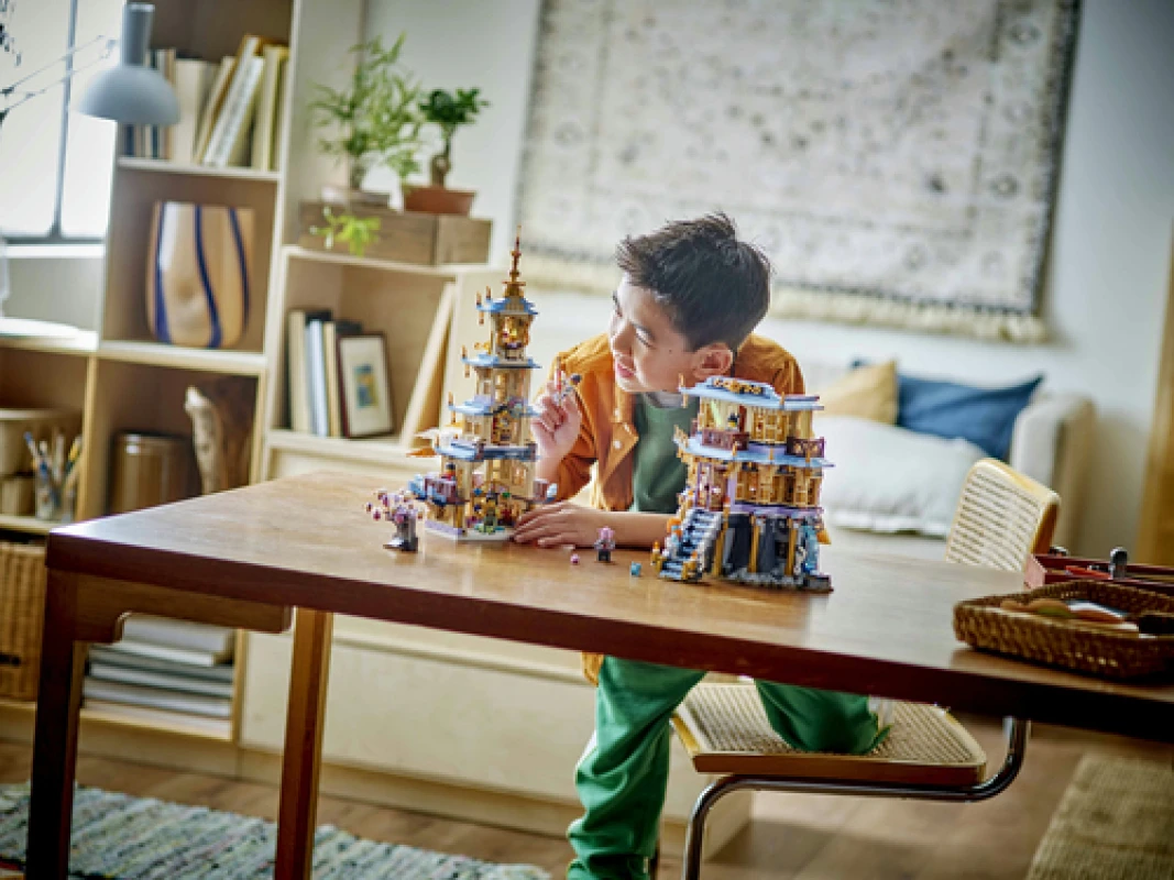 LEGO&reg; 80058 Celestial Pagoda