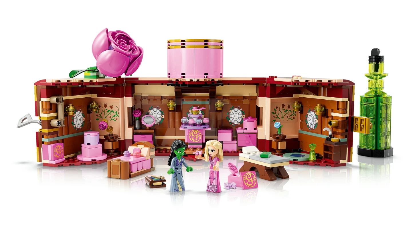 LEGO&reg; 75683 Glinda & Elphaba's Dormitory