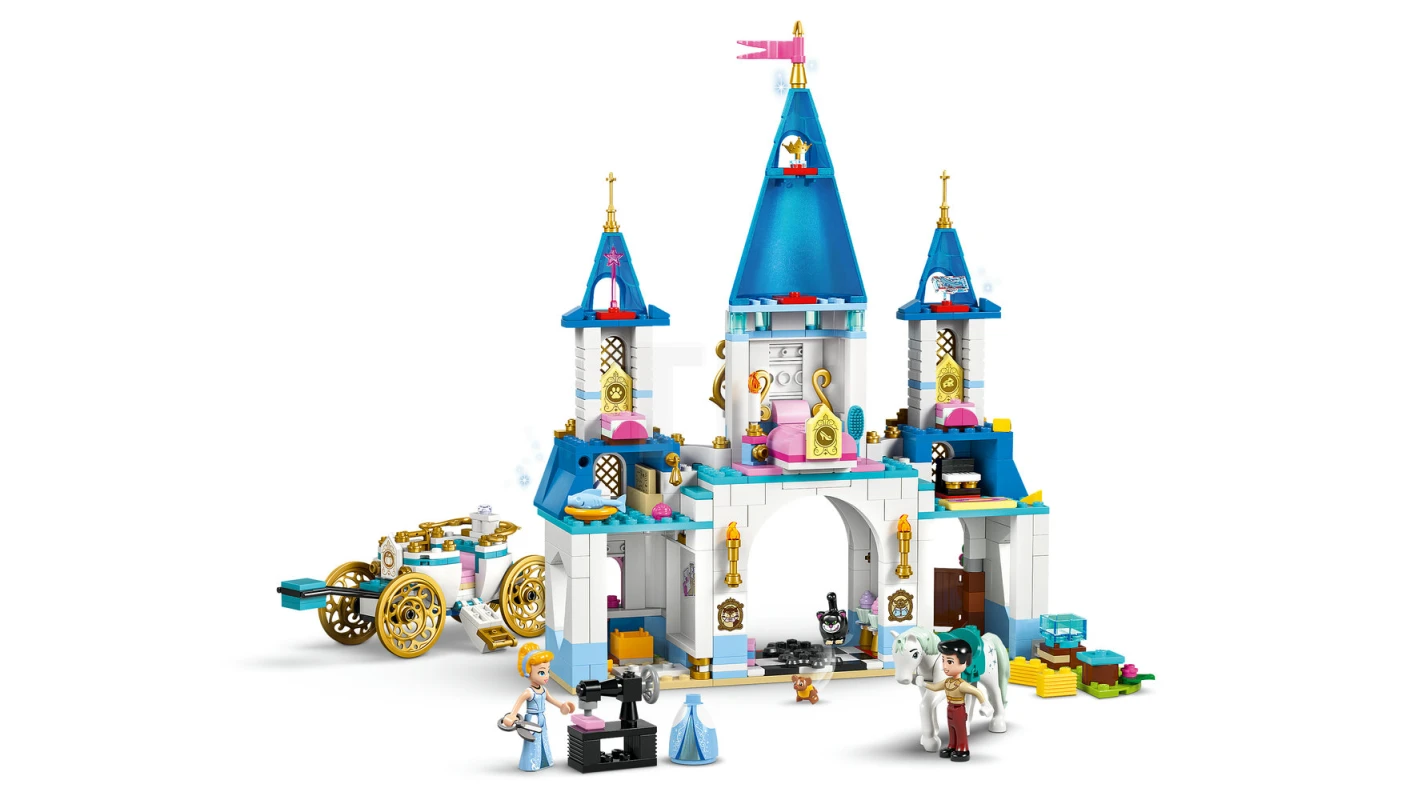 LEGO&reg; 43275 Cinderella's Castle & Horse Carriage