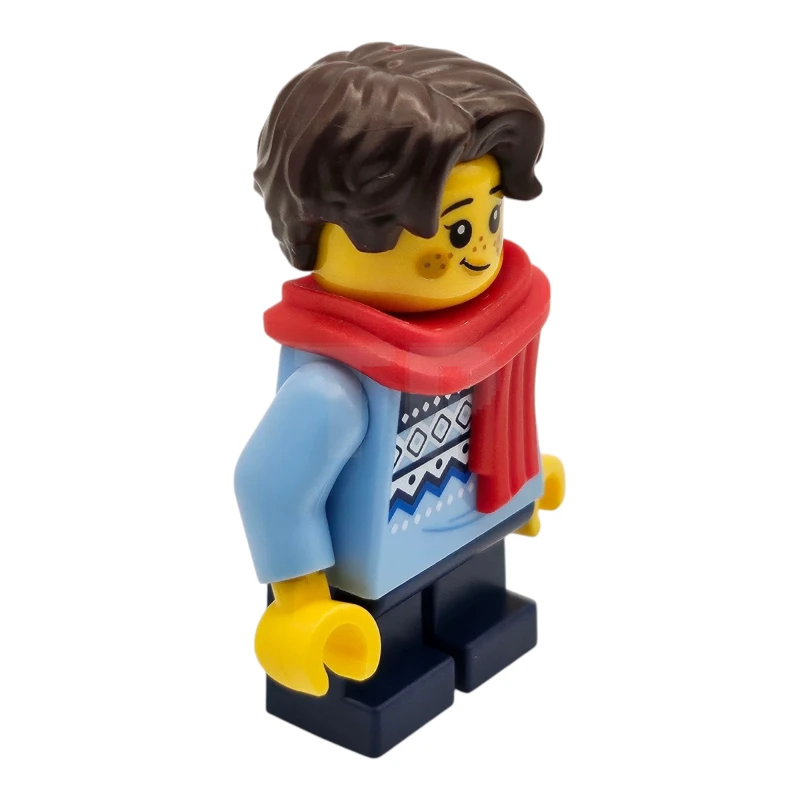 LEGO&reg; hol327 Kind - meisje, helder lichtblauw gebreide Fair Isle trui, donkerblauwe korte benen, donkerbruin haar, sproeten, rode sjaal