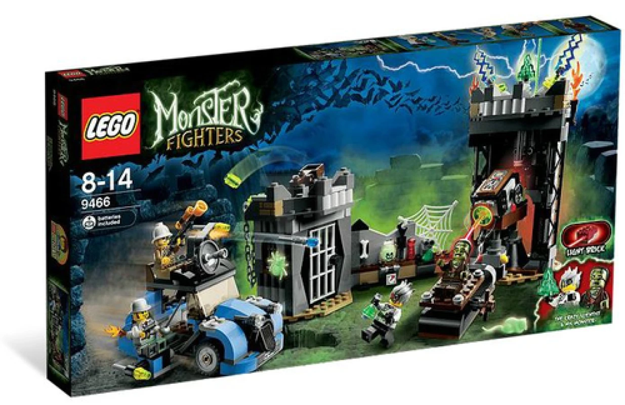 LEGO&reg; 9466 The Crazy Scientist & His Monster