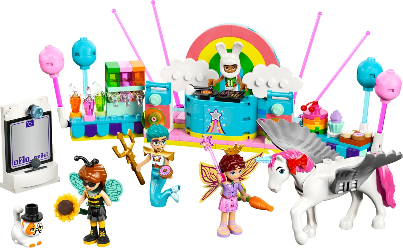LEGO&reg; 42661 Soirée déguisée avec une licorne et une fée