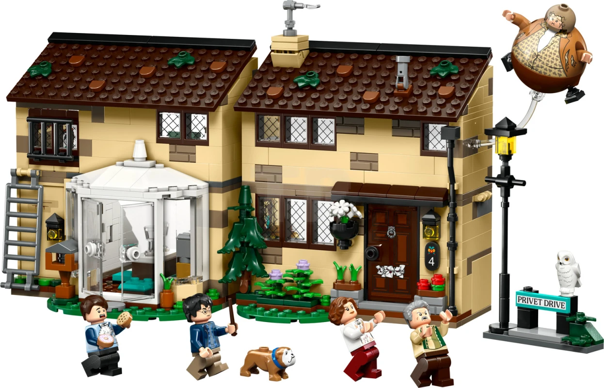 LEGO&reg; 76451 Privet Drive: Aunt Marge's Visit