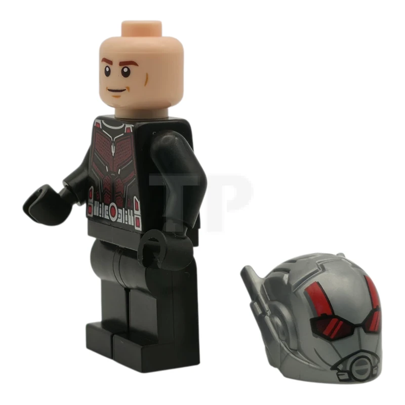 LEGO&reg; sh1045 Ant-Man (Scott Lang) - Black Suit, Closed Helmet