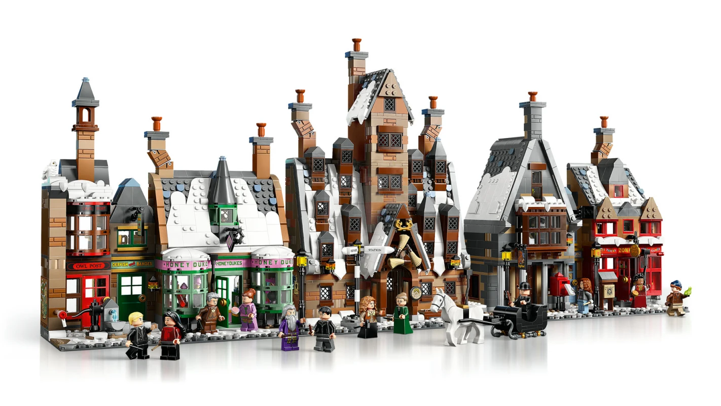 LEGO&reg; 76457 Village de Pré-au-Lard – Édition Collector